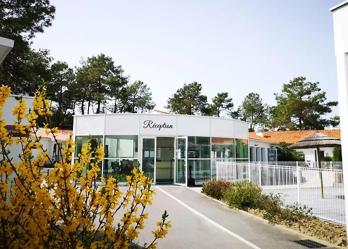 Vent D'eden Park Сент-Илер-де-Рье