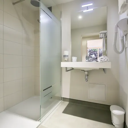 Hotel Vent D'eden Park 3*